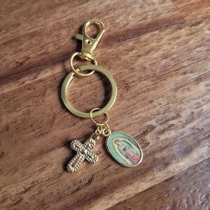 NWT Gold Tone Keychain with Cross and Religious Charm